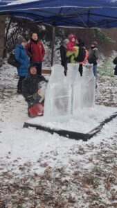 tříkrálové plavání 2025 sochař a ledové sochy